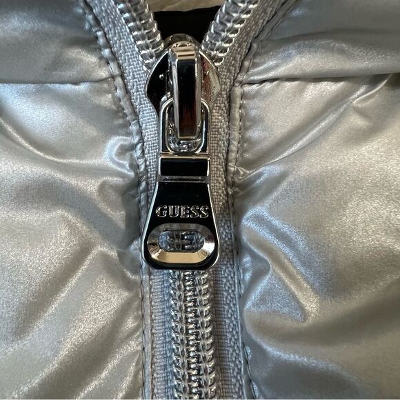 GUESS quilted pearlescent silver puffer jacket - Picture 7 of 16